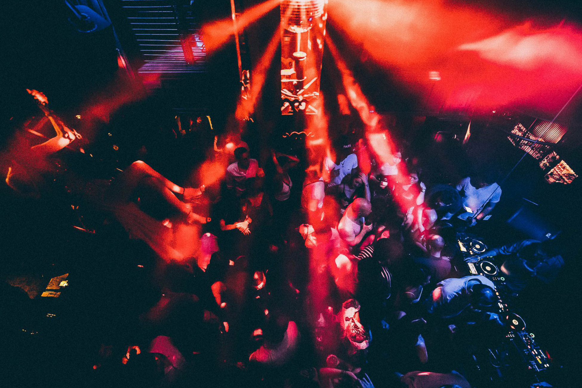 MYKITA Journal Bangkok Singsingtheatre