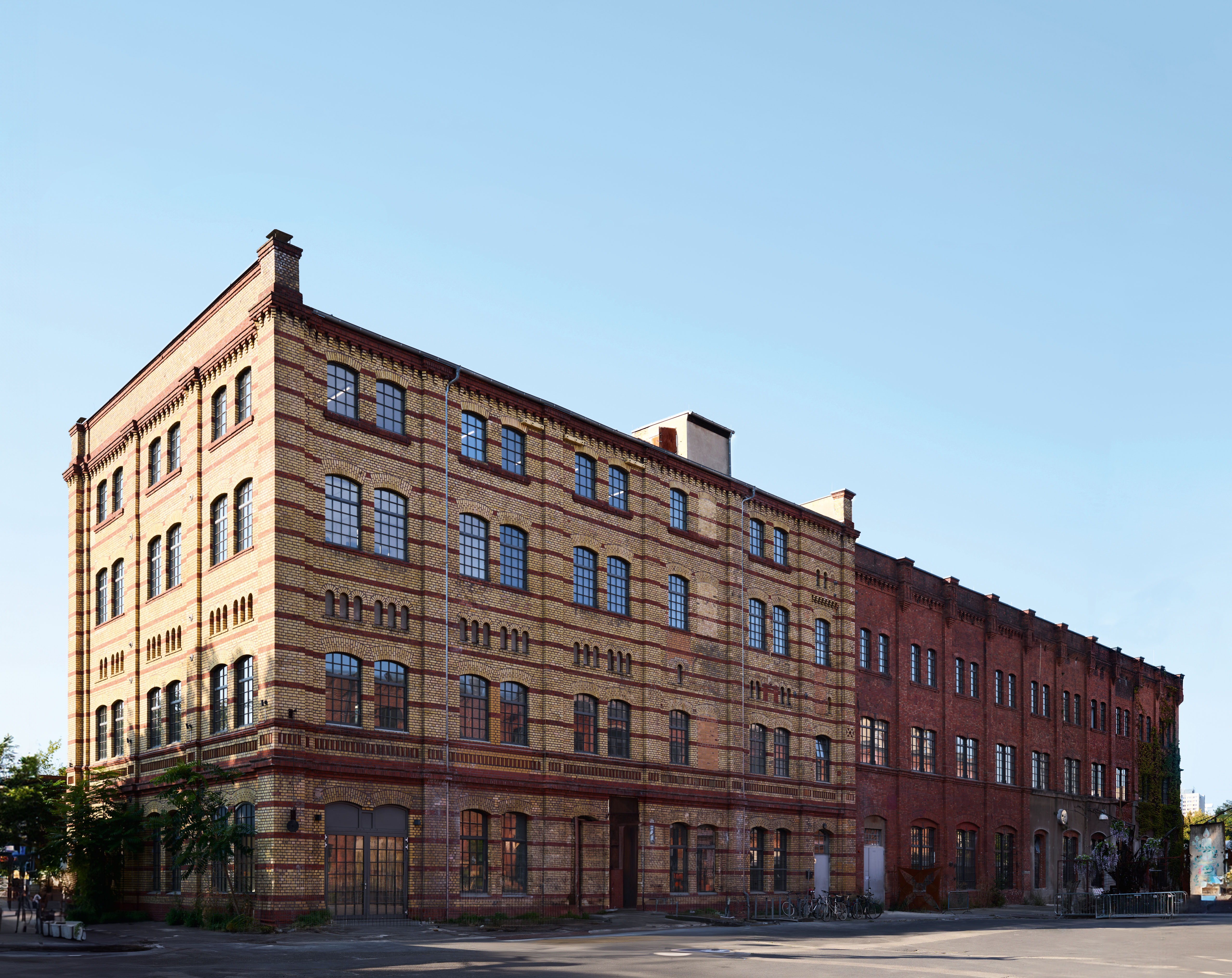 New Location Outdoor V3 Kopie