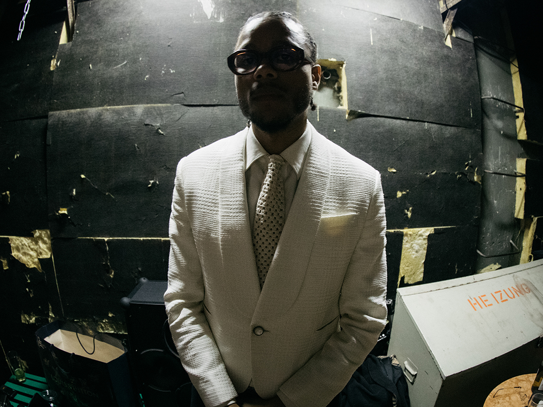 Photographer Lawerence De Leon