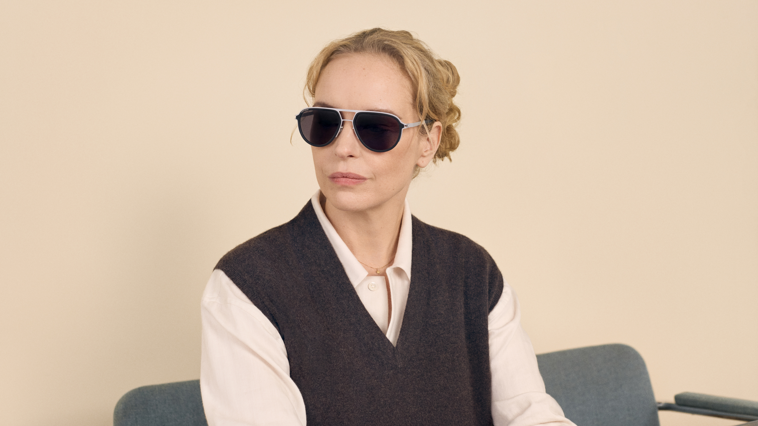 Vs Rimowa MYKITA Srgb