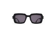 Frame: A6 Black/Black
Lens: Cool Grey Solid