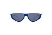 Frame: Silver/Royal Blue
Glas: Dark Grey Solid