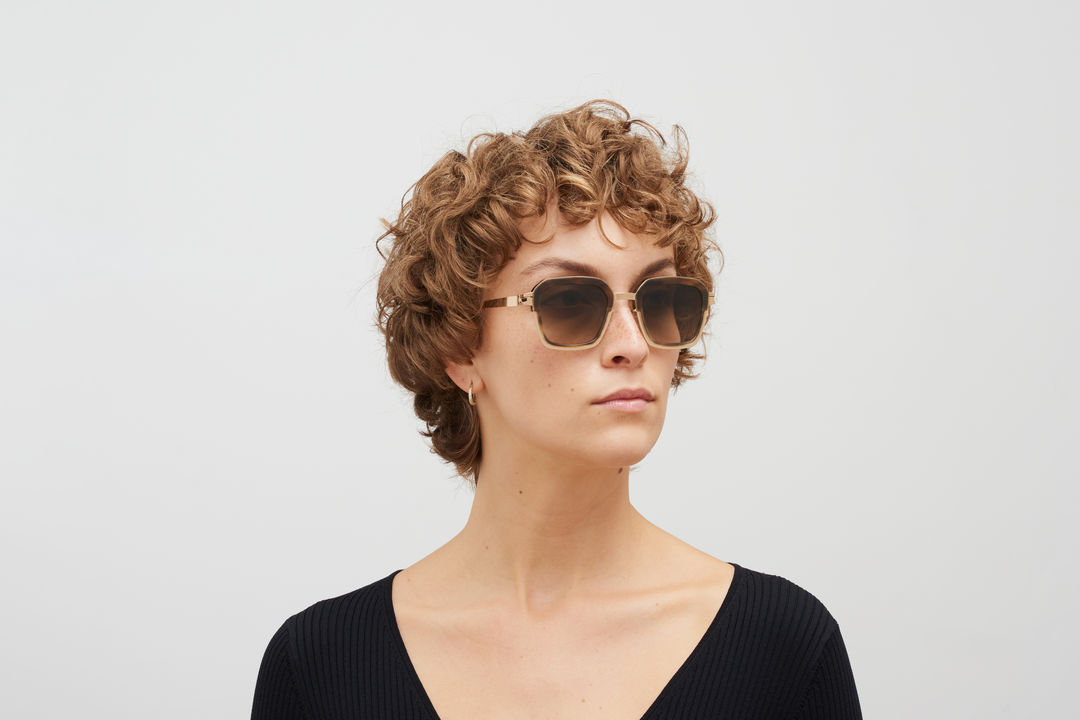 メガネ Mykita Mykita - MATIS - 560 elderberry Mykita Matis 560 glasses | Buy online now | SmartBuyGlasses US