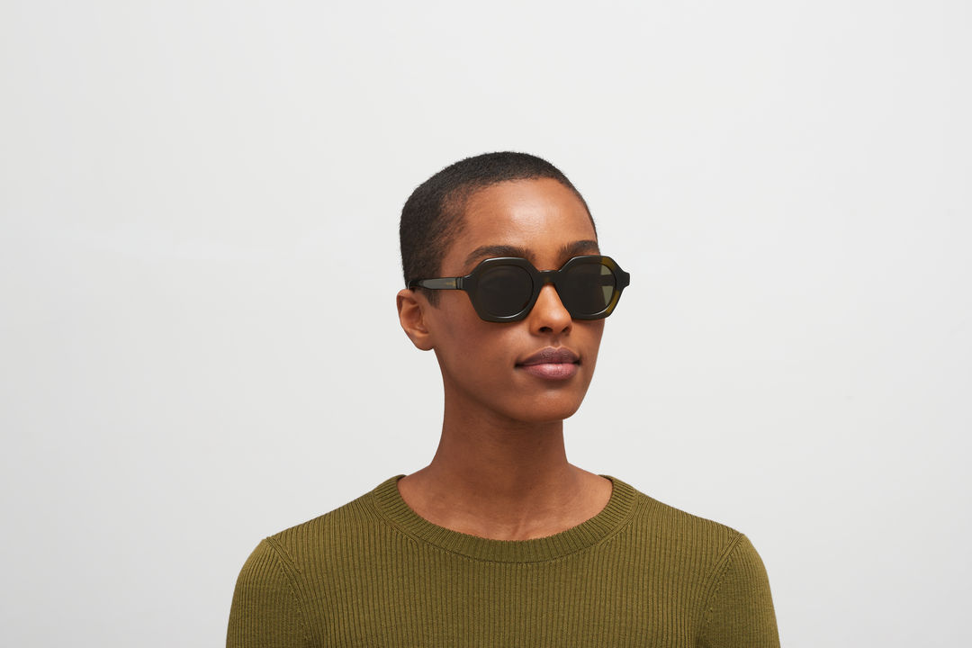 サングラス Mykita SS25 Unisex SUNGLASSES (MMESSE015 221 NUDE) Mykita Sunglasses Mmesse015 221 | Balardi