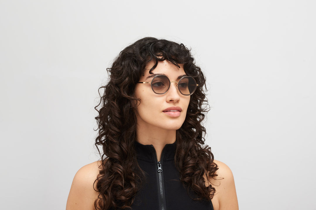 サングラス Mykita Mykita - AVERY - 223 mole grey (AVERY 223 MOLE GREY) Avery sunglasses Mole Grey | SmartBuyGlasses US
