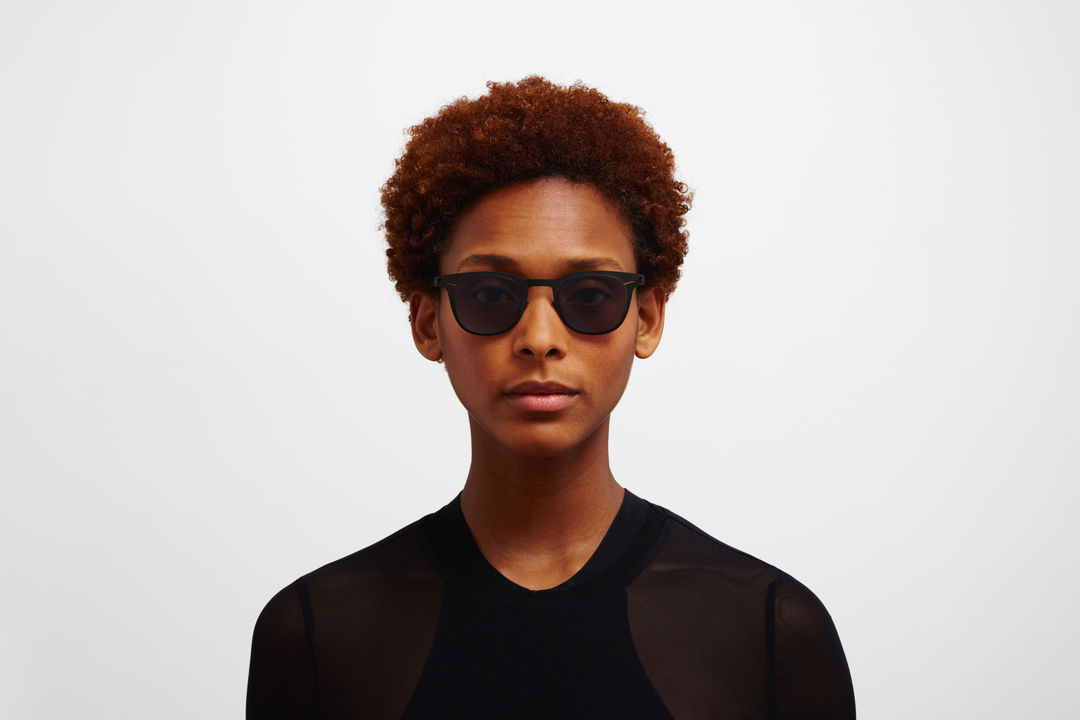 Makynna – Hexagon Metal Sunglasses