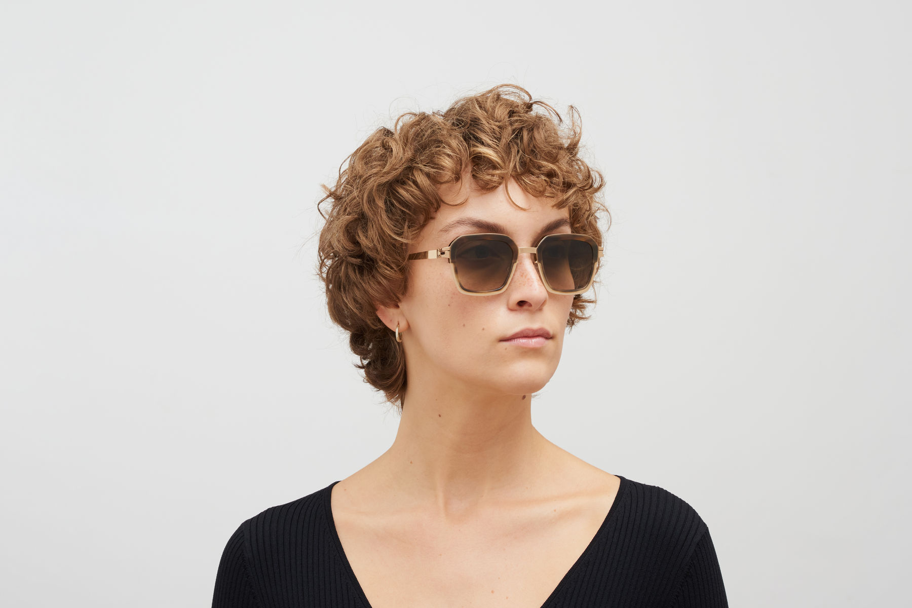 サングラス Mykita Mykita - MISTY - A76 GLOSSY GOLD MILKY IND MYKITA ACETATE RINGS MISTY SUNGLASSES
