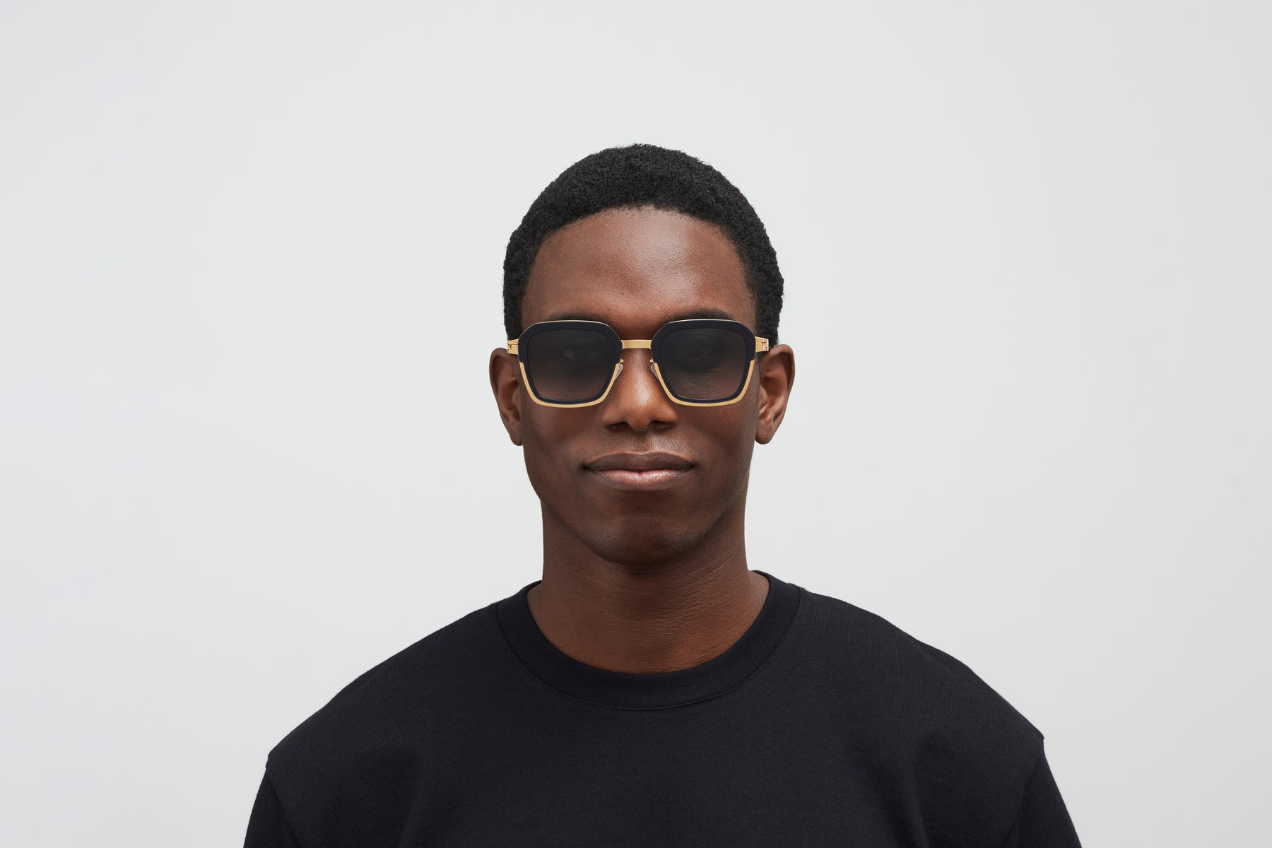 サングラス Mykita SS25 Unisex SUNGLASSES (MMTRANSFER003 280 GOLD) Mykita MMTRANSFER003 Sunglasses | FREE Shipping