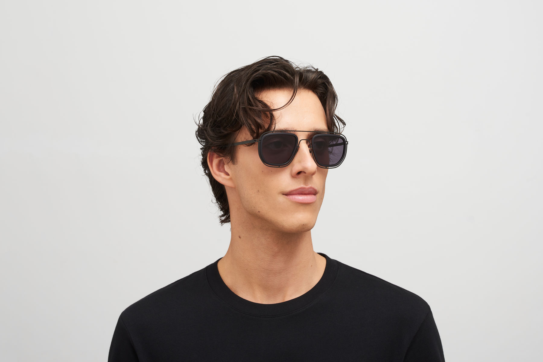 サングラス Mykita Mykita - EMBERS - 585 mh7 pitch black gloss Mykita® EMBERS Full Rim Sunglasses for Unisex - Eurooptica