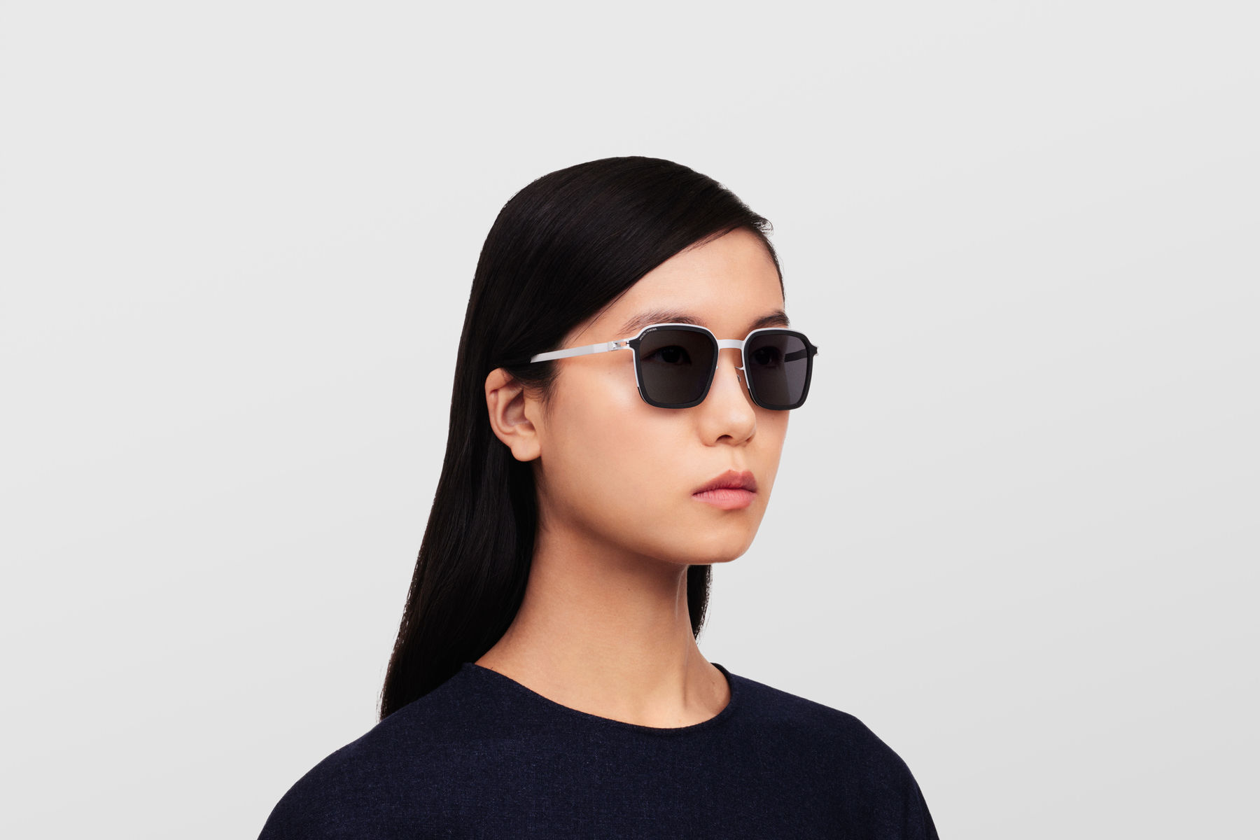 MYKITA RIMOWA MR002 サングラス RIMOWA × MYKITA - Square Sunglasses - Titanium & Black | RIMOWA