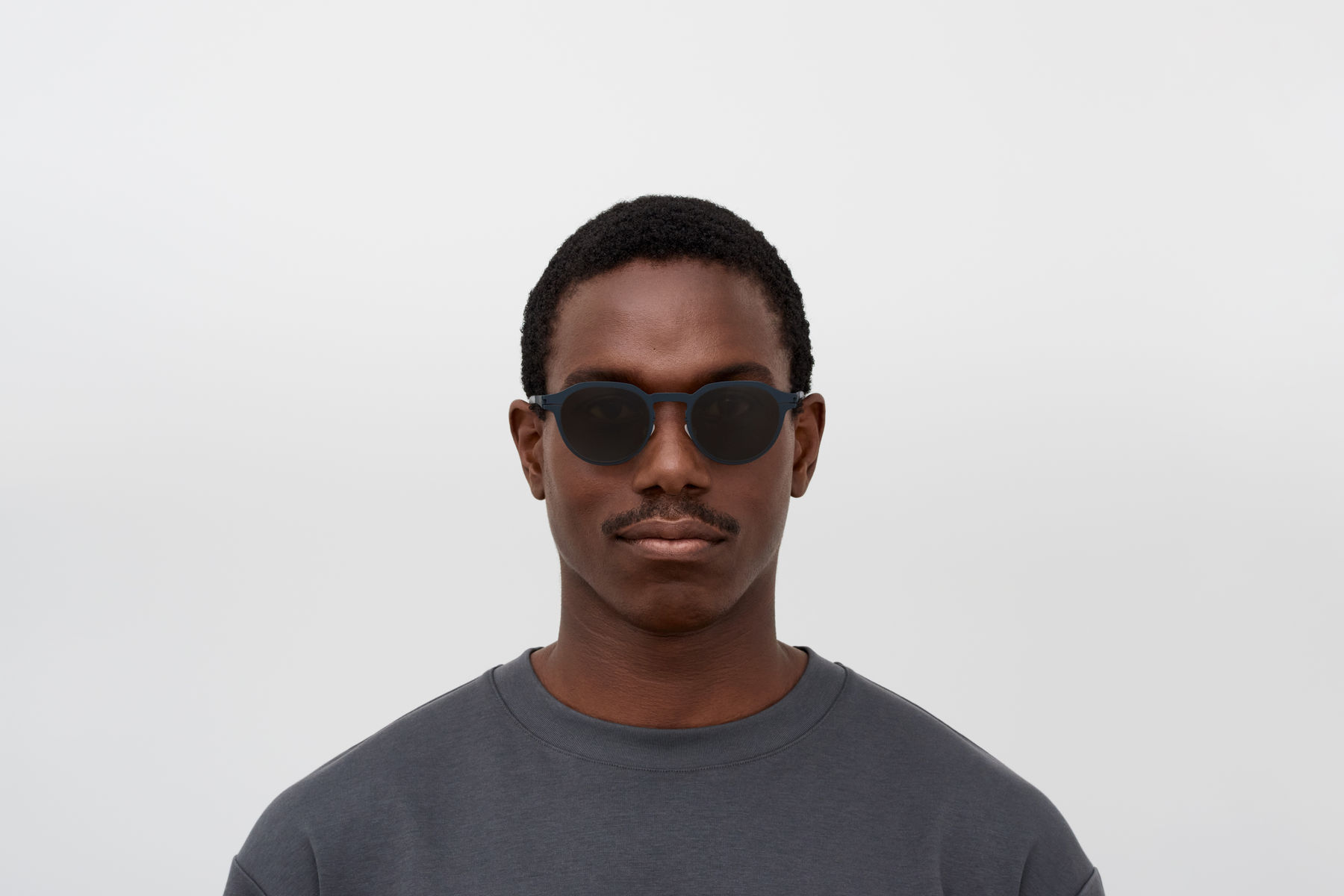 MYKITA SHARON ブラックフレーム メガネ MYKITA - DECADES / LEON / Frame: Indigo