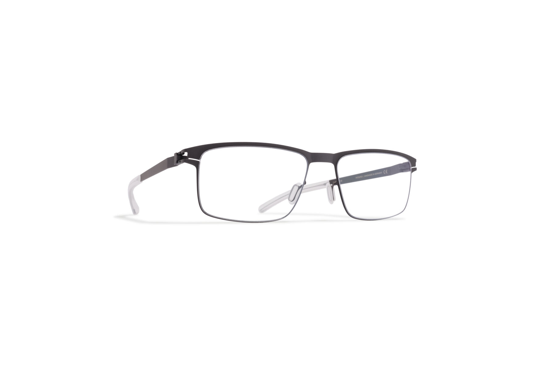 A pair of glasses

Description automatically generated