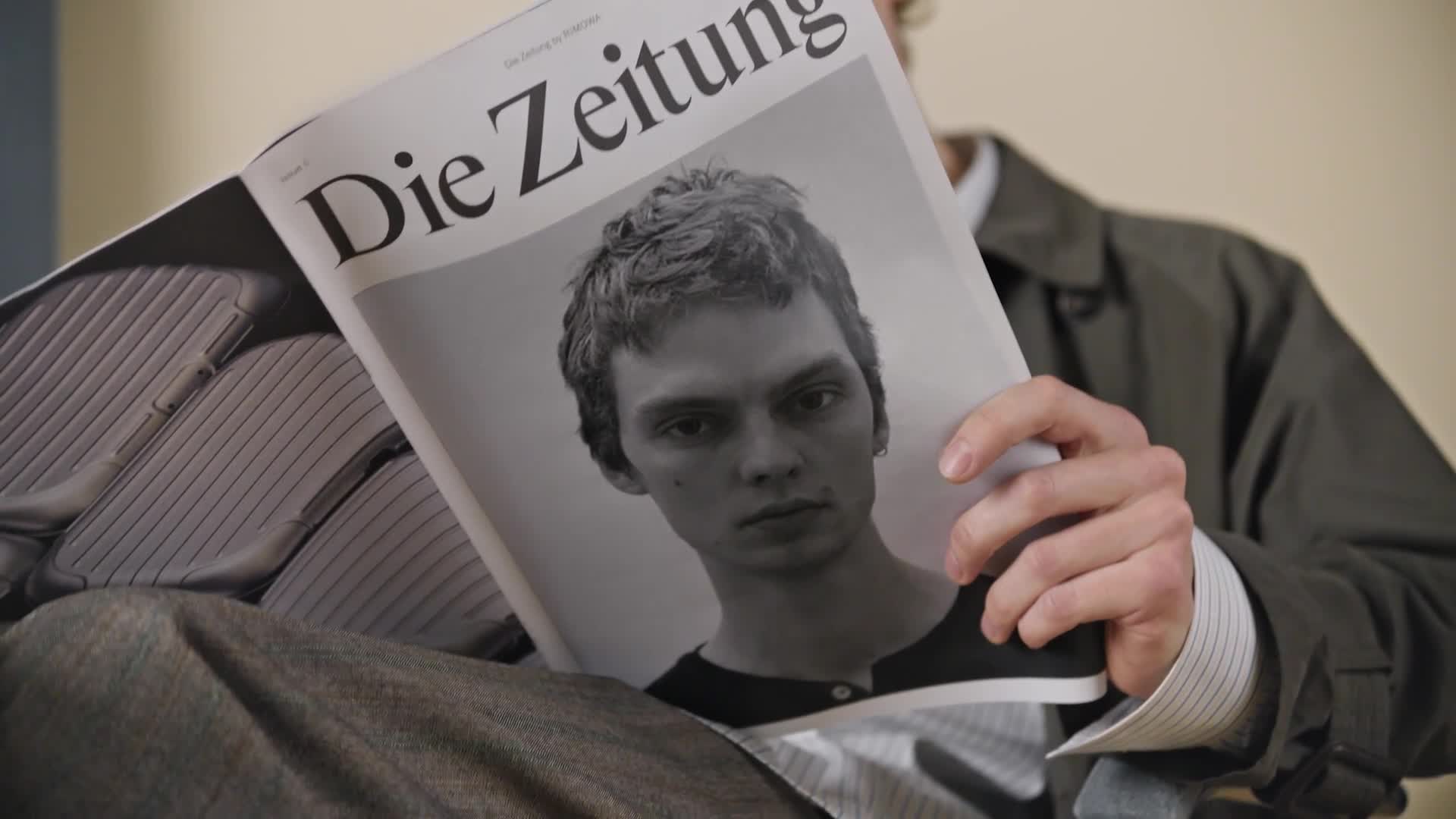 Rimowaxmykita Magazine With Leon